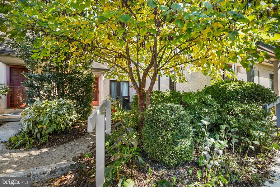 17 Oakmont Pl, Media, PA 19063 - #3