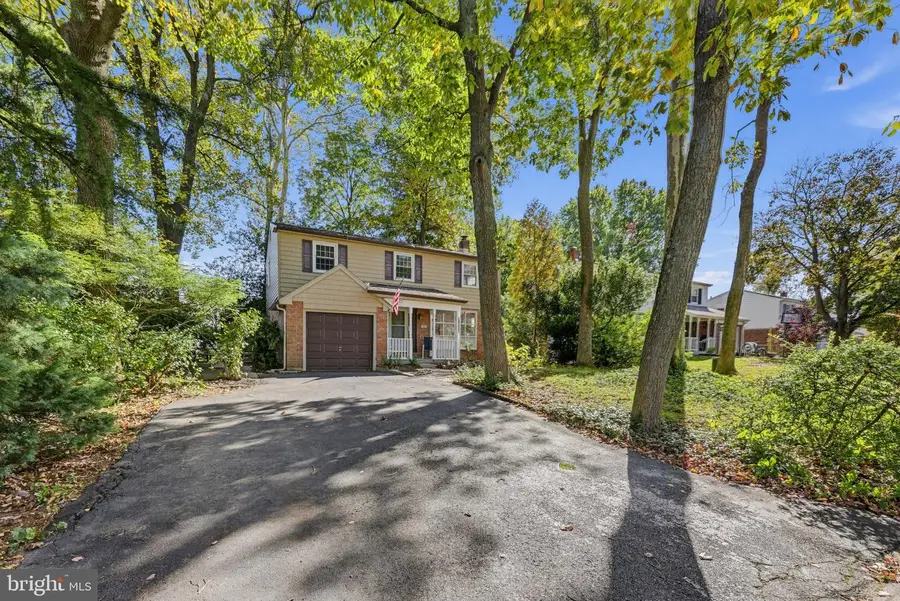 614 Georgetown Rd, Wallingford, PA 19086 - #2