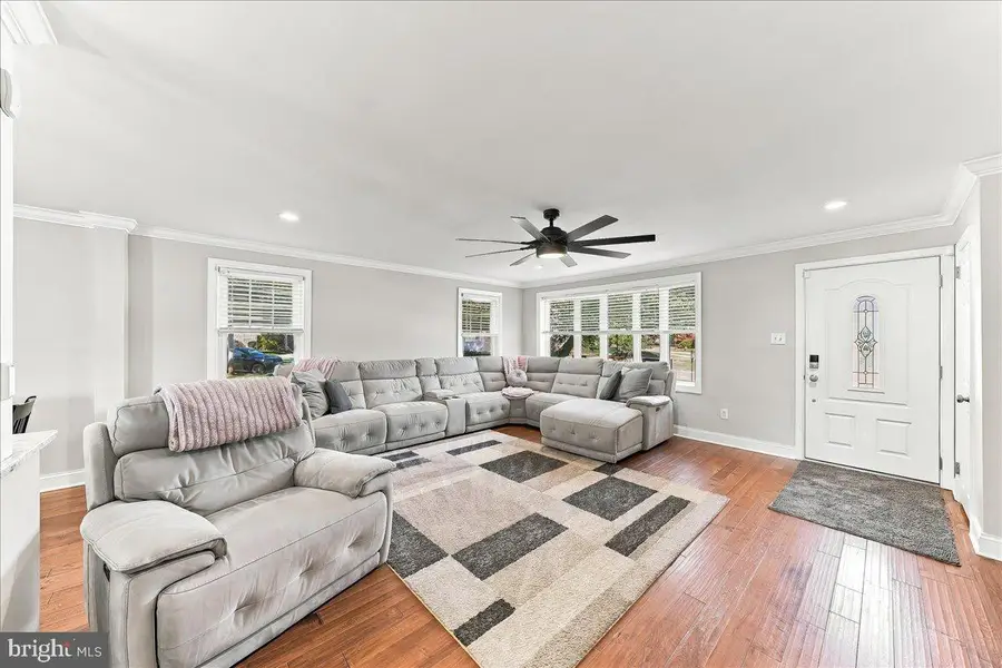 306 Governors Dr, Wallingford, PA 19086 - #3