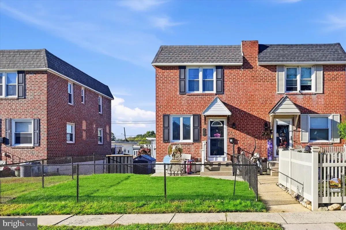 237 Lynn Rd, Ridley Park, PA 19078 - #1