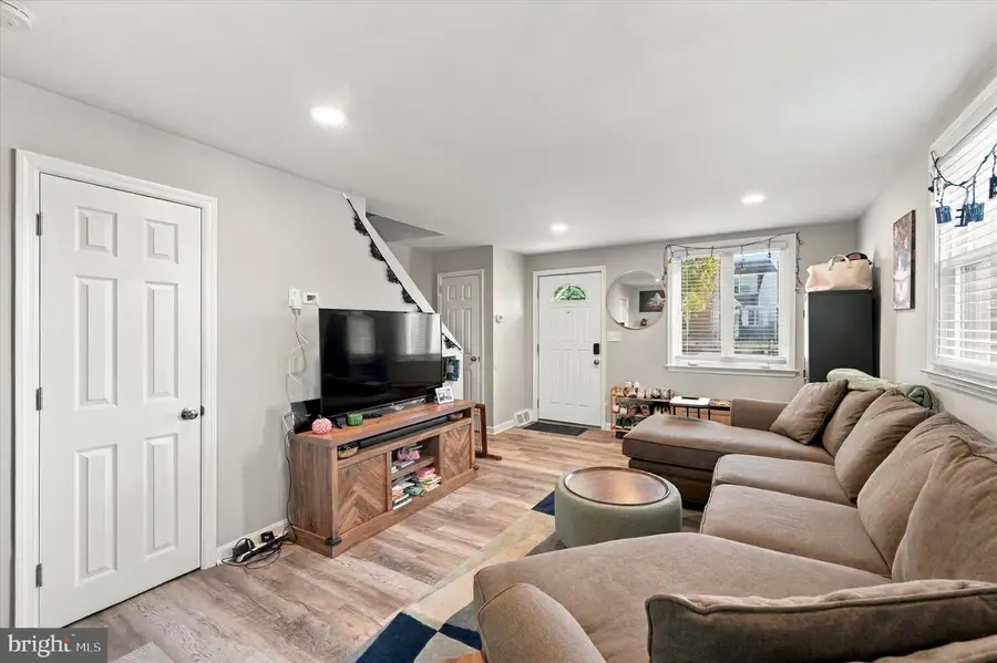237 Lynn Rd, Ridley Park, PA 19078 - #2