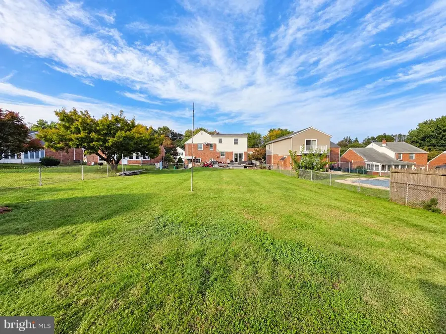 4408 Chandler Dr, Brookhaven, PA 19015 - #3