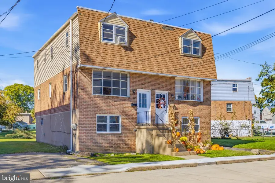 119 East Ln, Ridley Park, PA 19078 - #2