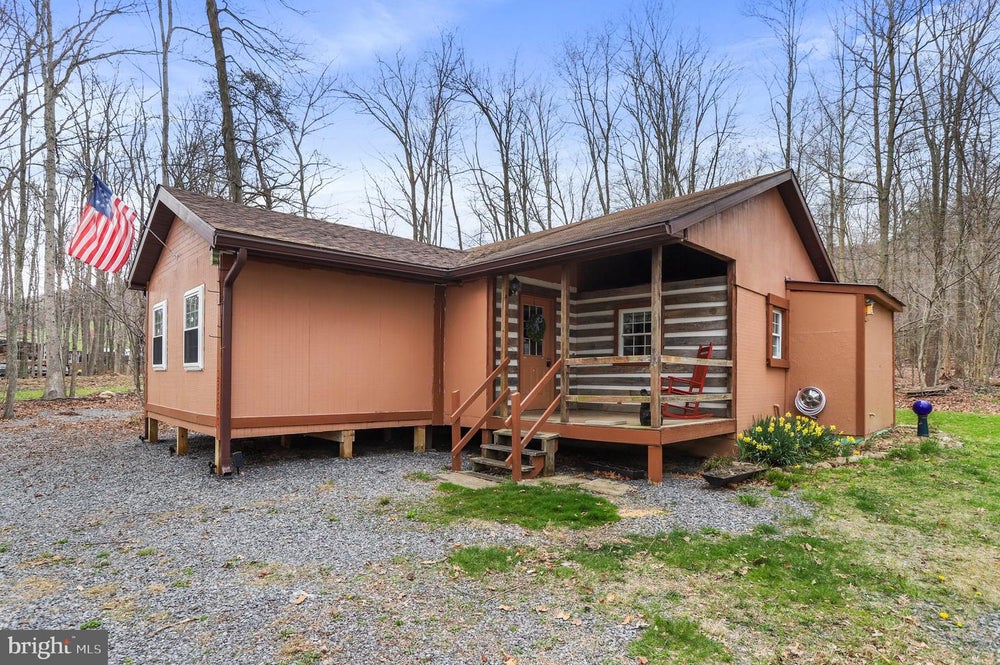 23456 Burns Valley Road, DOYLESBURG, PA 17219 BHGRE