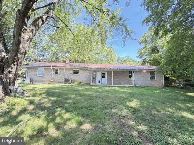 844 Knob Hill Rd, Fayetteville, PA 17222 - #2