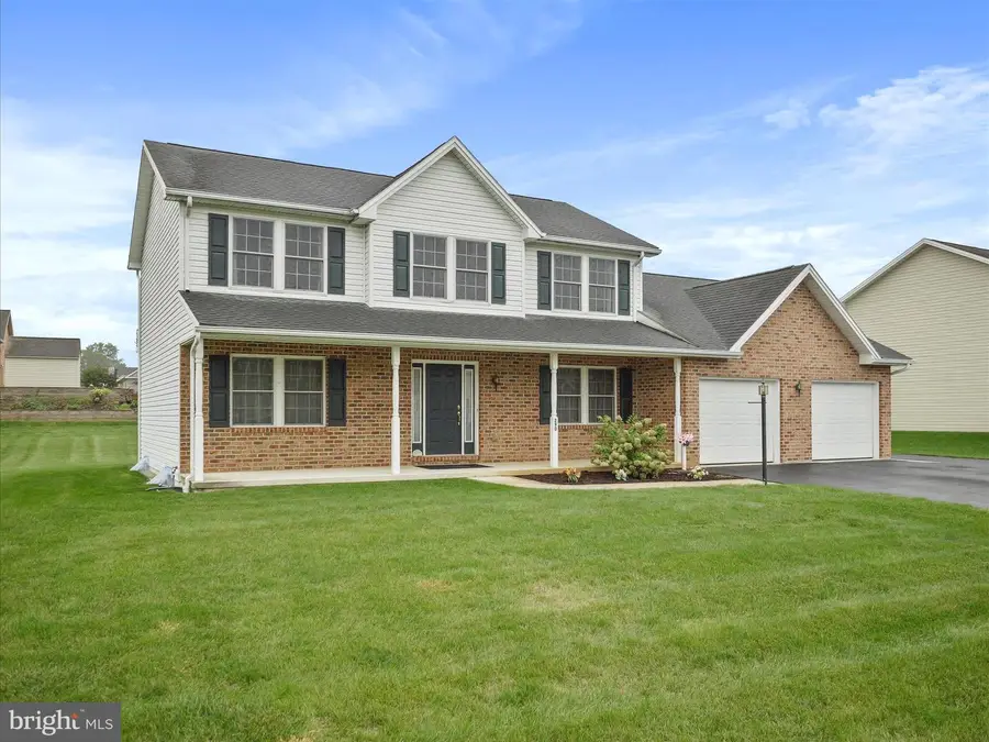 290 Leedy Way West W, Chambersburg, PA 17202 - Image #3