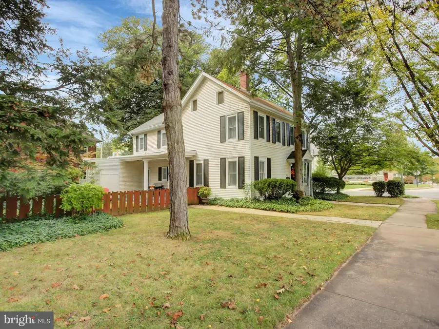 102 Park Avenue, Chambersburg, PA 17201 - Image #2