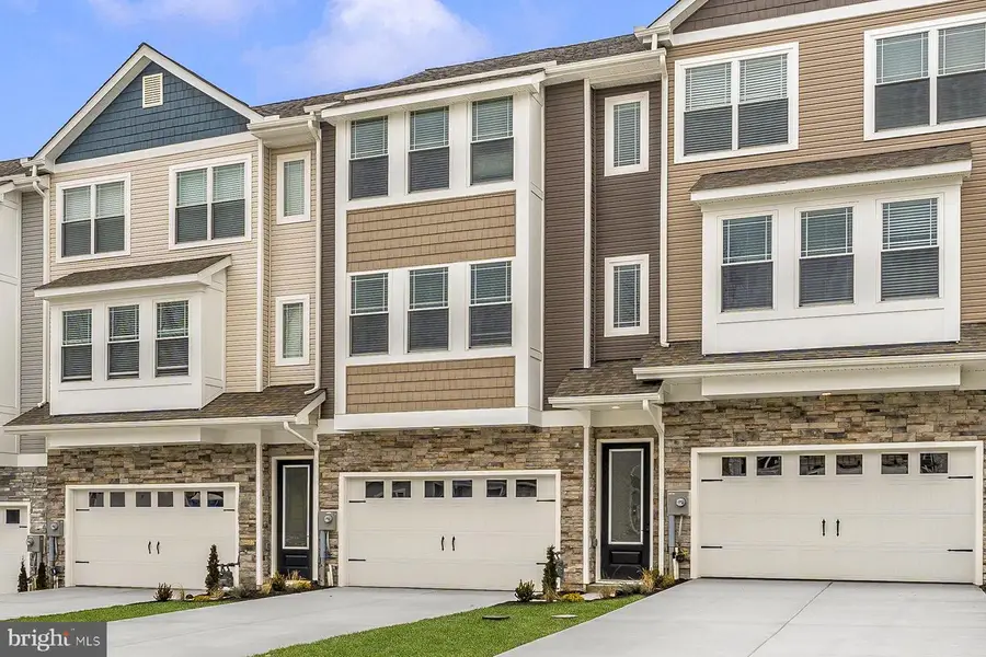 544 Bartholomew Dr, Waynesboro, PA 17268 - Image #2