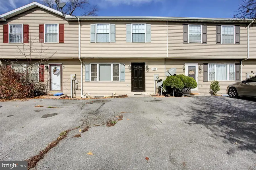 8859 Picadilly Cir, Waynesboro, PA 17268 - Image #2