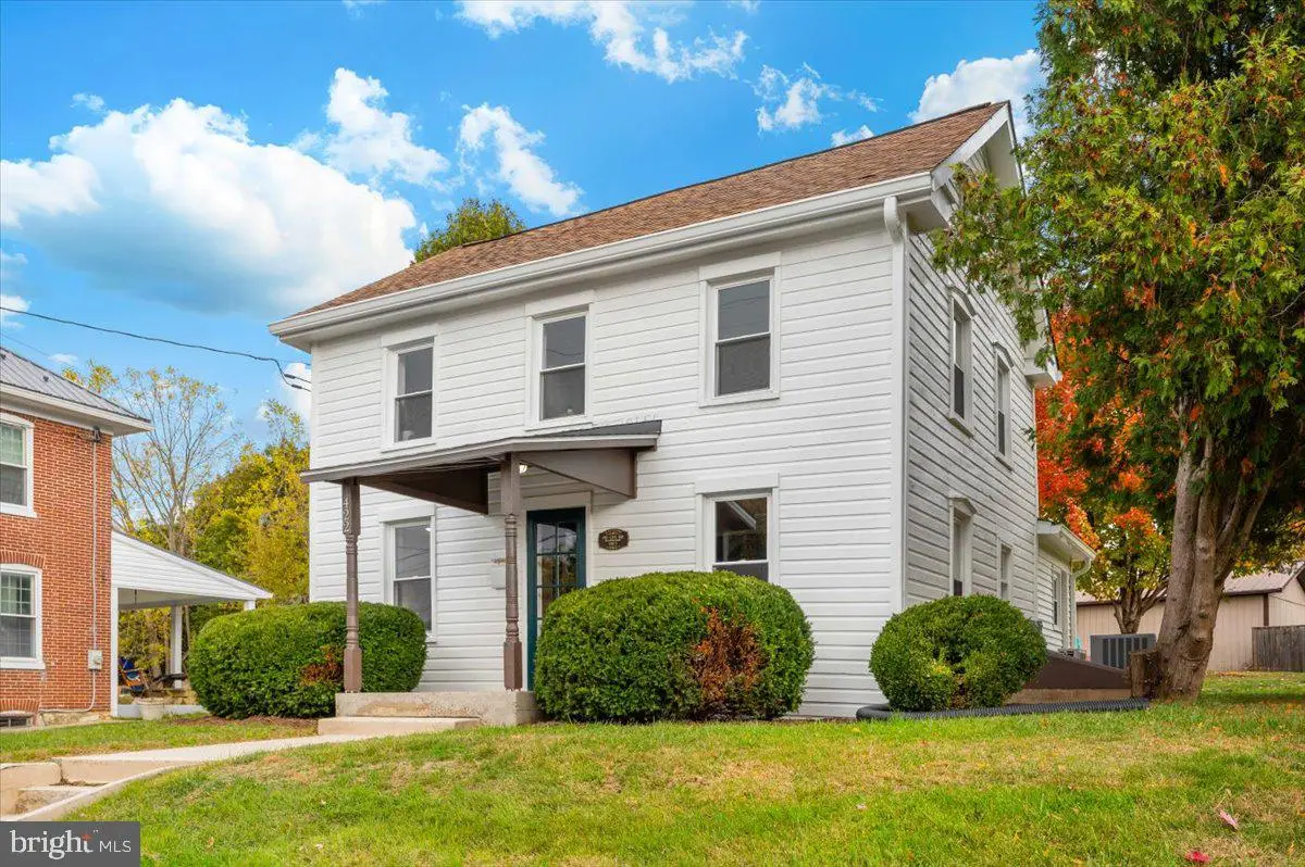 422 Cleveland Avenue, Waynesboro, PA 17268 - Image #1