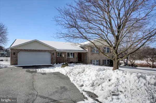 482 Beech Tree Street, SHIPPENSBURG, PA 17257