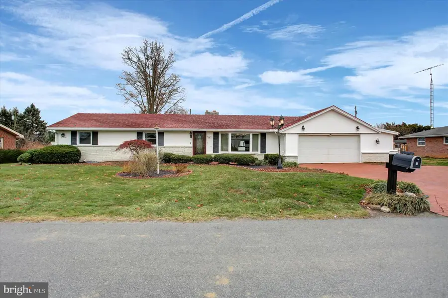 158 Colonial Drive, Chambersburg, PA 17202 - Image #2