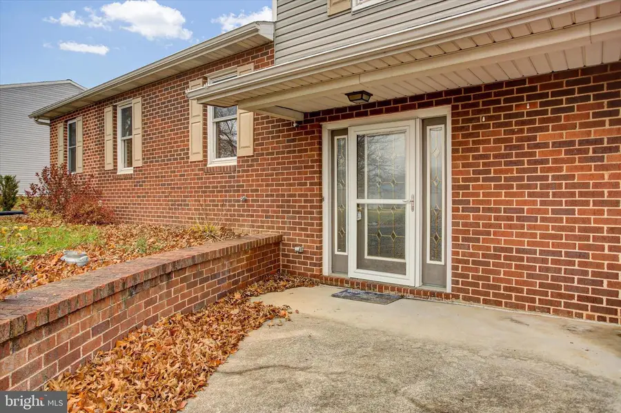 513 N Morris St, Shippensburg, PA 17257 - Image #3
