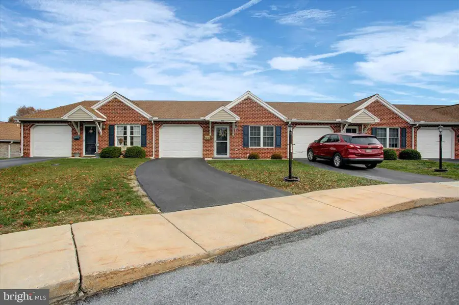 733 Fireside Drive, Shippensburg, PA 17257 - Image #2