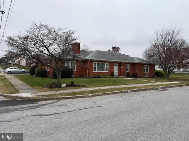 300 N Franklin Street, Waynesboro, PA 17268 - Image #1