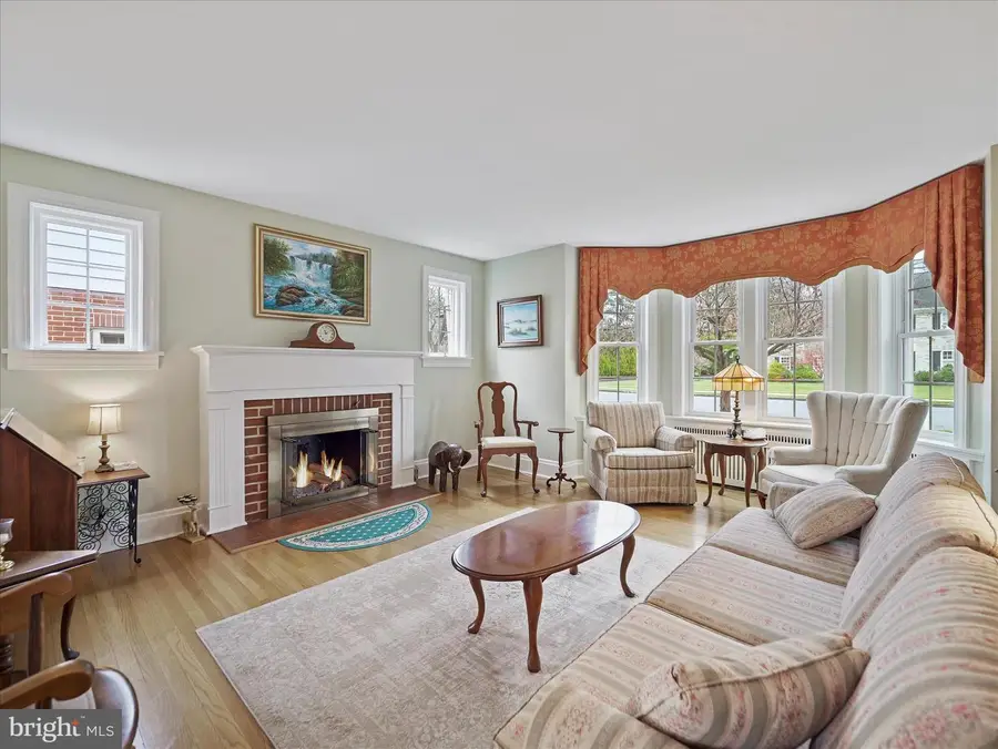 1427 Wilson Ave, Chambersburg, PA 17201 - Image #3