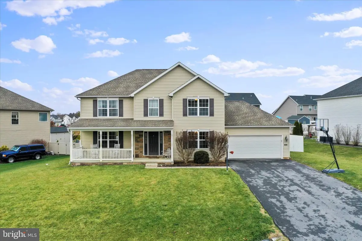 9337 Lindale Ave, Greencastle, PA 17225 - Image #1