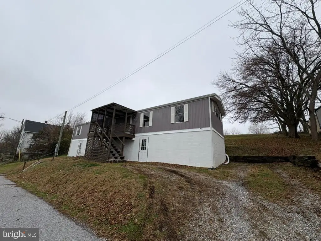 504 Cleveland Avenue Ext, Waynesboro, PA 17268 - Image #1