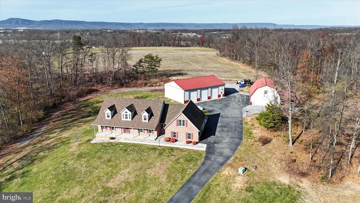 6551 Guitner Rd, Greencastle, PA 17225 - Image #1