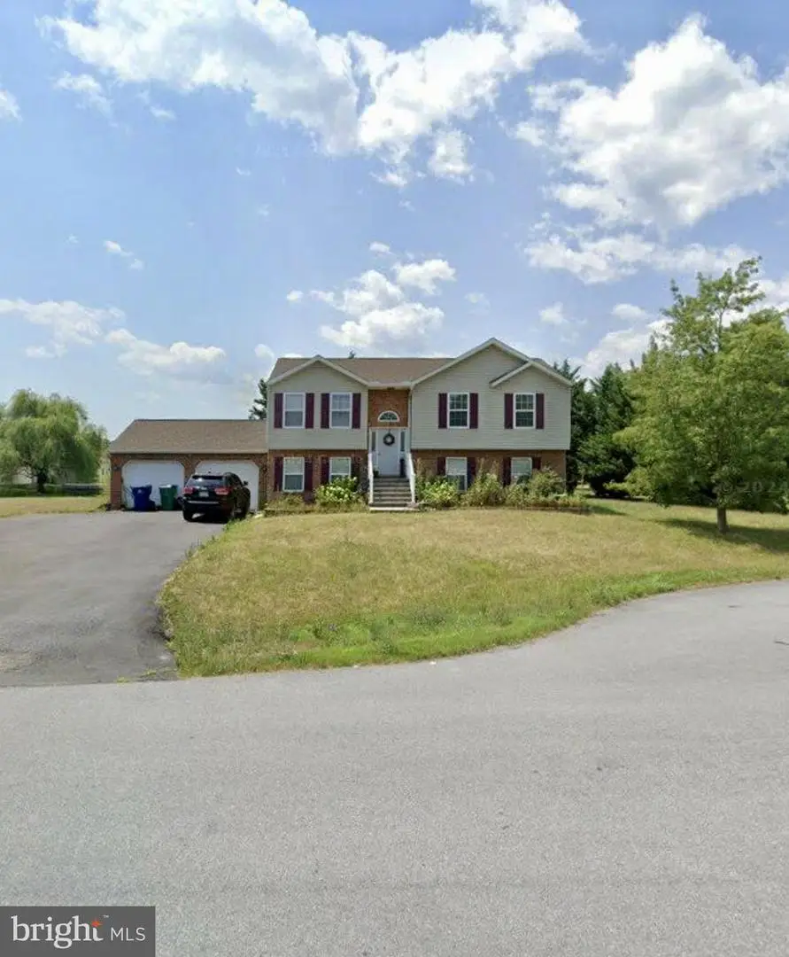 684 Dresden Circle, Greencastle, PA 17225 - Image #1