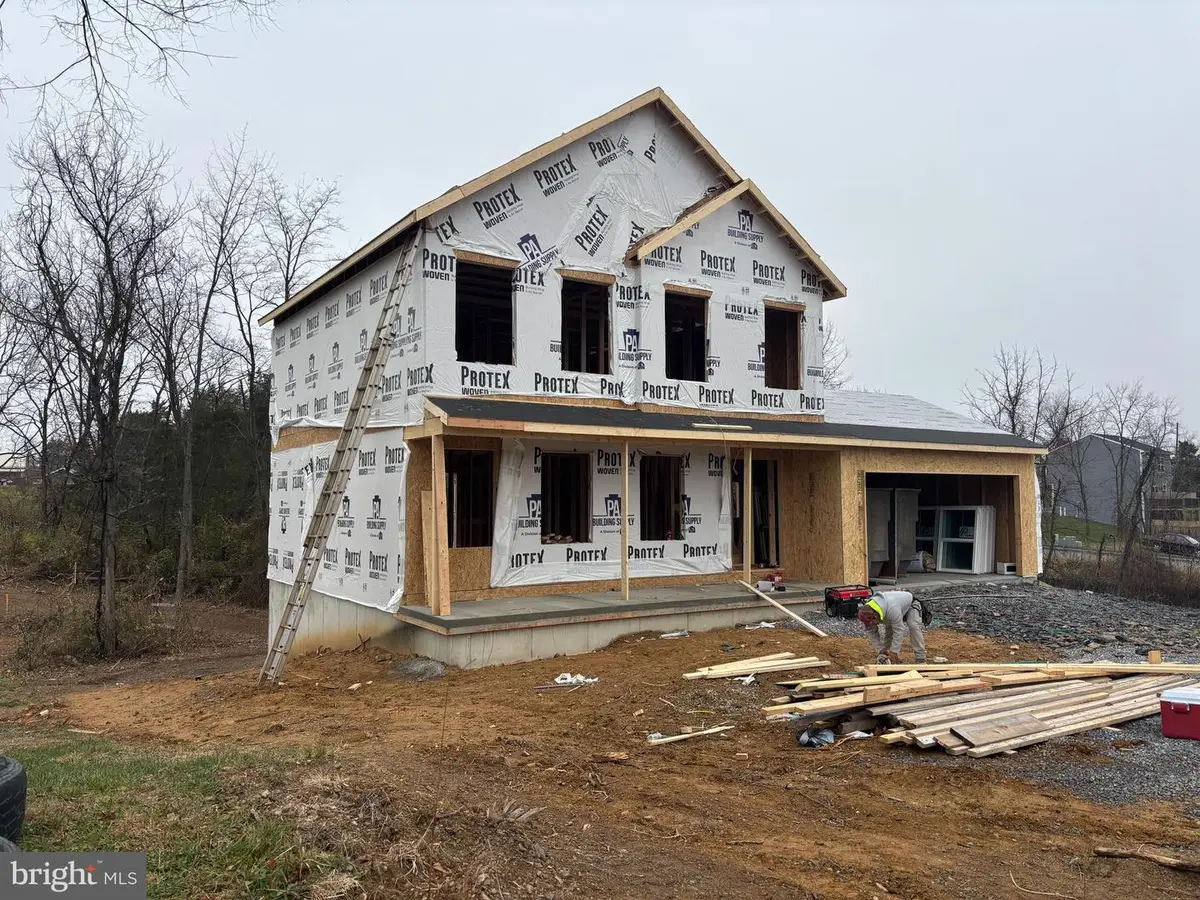 3607 Hickory Ct, Chambersburg, PA 17202 - Image #1