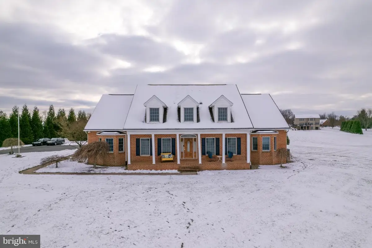 1709 Ragged Edge Rd, Chambersburg, PA 17202 - Image #1