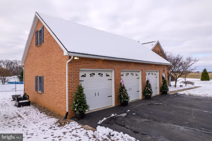 1709 Ragged Edge Rd, Chambersburg, PA 17202 - Image #3