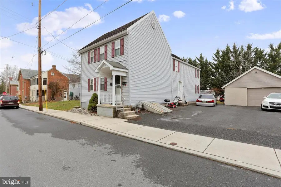 20 E E Madison Street, Greencastle, PA 17225 - Image #2