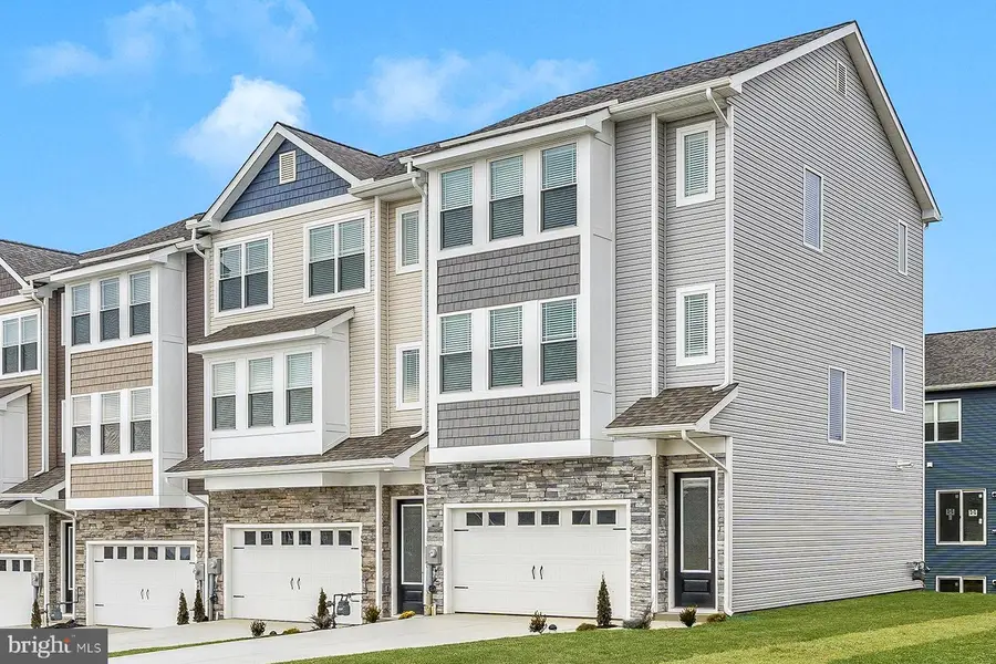 533 Abigail Ave, Waynesboro, PA 17268 - Image #2