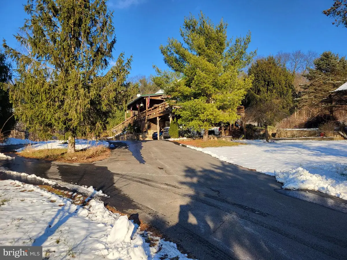 23570 Path Valley Rd, Doylesburg, PA 17219 - Image #1