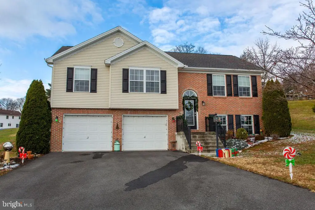 11385 Ridge Crest Drive #50, Waynesboro, PA 17268 - Image #1