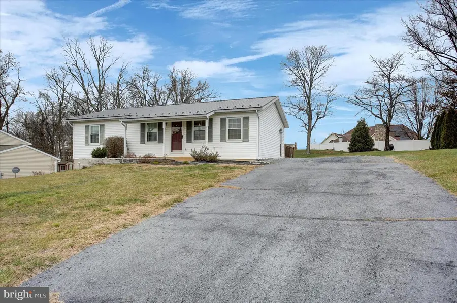 3555 Harold Pl, Greencastle, PA 17225 - Image #3