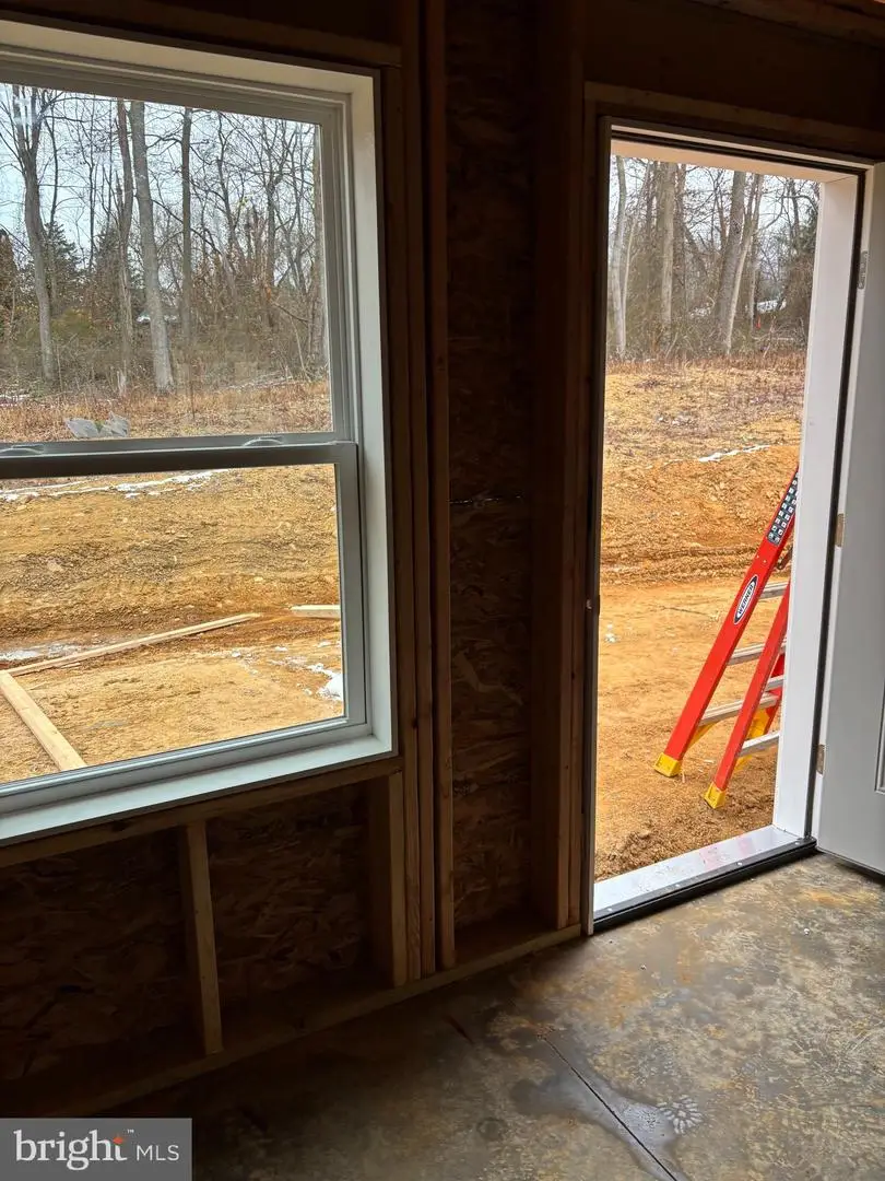 212 Grace Ann Ct, Fayetteville, PA 17222 - Image #2