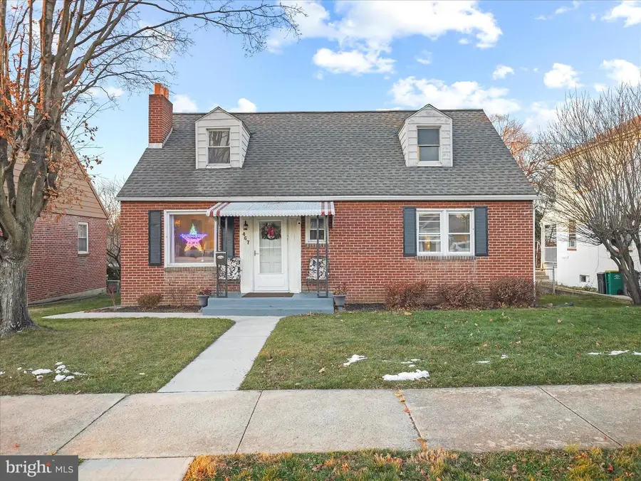 467 Heintzelman Ave, Chambersburg, PA 17201 - Image #3
