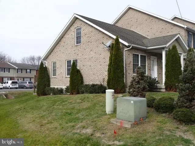 107 Meadowcreek Drive S #1, Chambersburg, PA 17202 - Image #3