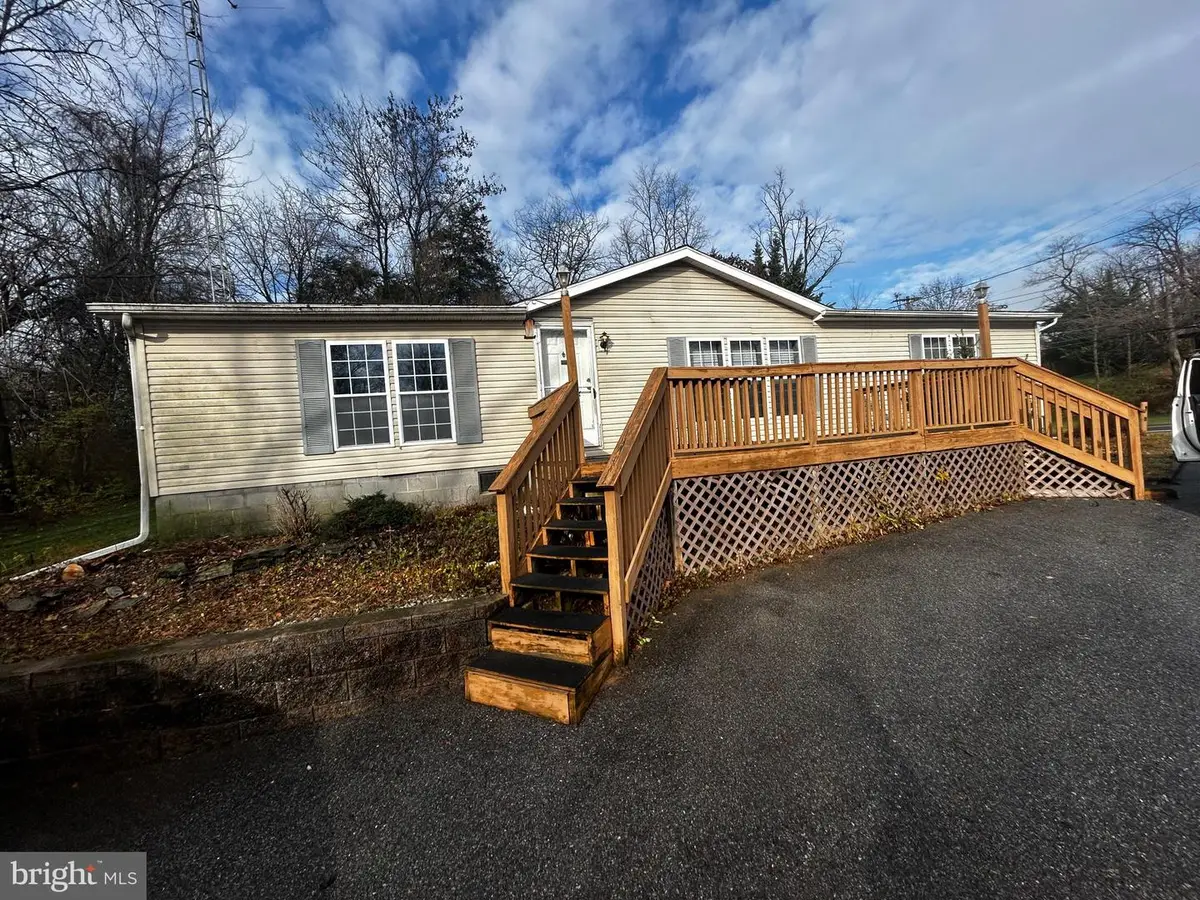 4437 Scotland Main St, Chambersburg, PA 17202 - Image #1