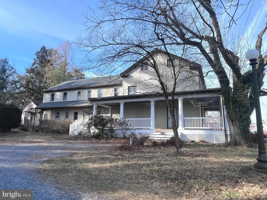 128 W. Main St., Fayetteville, PA 17222 - Image #3