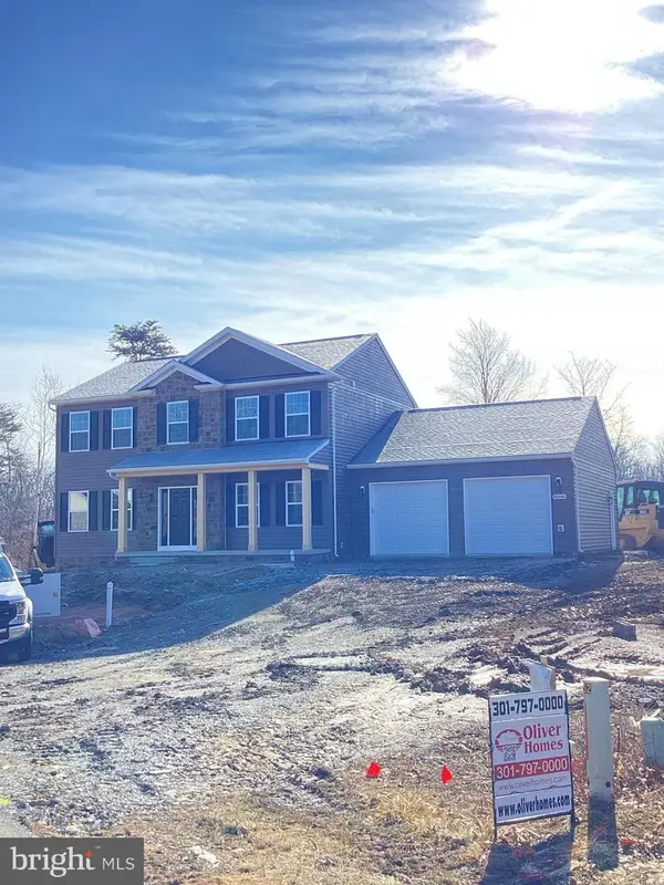 10946 Buckskin Ct, MERCERSBURG, PA 17236