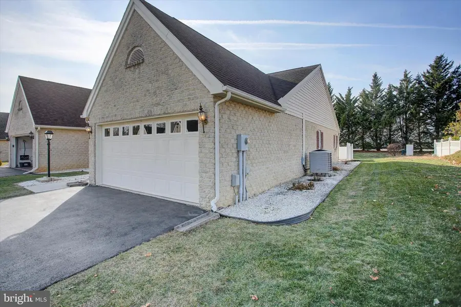 1212 Brandon Drive, Chambersburg, PA 17201 - Image #2