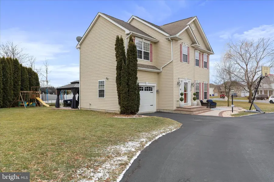 5898 Gabrielle Lane, Chambersburg, PA 17202 - Image #2