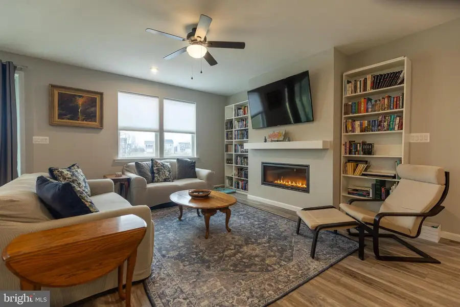 2098 Mandarin Drive, Chambersburg, PA 17202 - Image #3