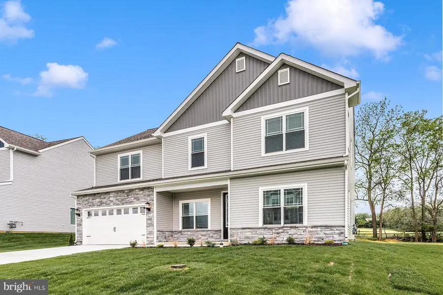 506 Abigail Ave, Waynesboro, PA 17268 - #2