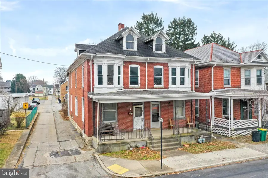 542 E Queen Street, Chambersburg, PA 17201 - Image #3
