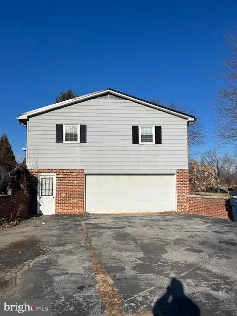 296 Kauffman Street, Chambersburg, PA 17202 - #3