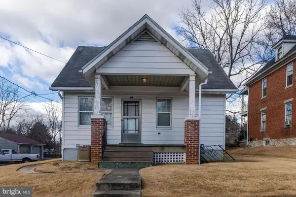 18 Tritle Avenue, WAYNESBORO, PA 17268