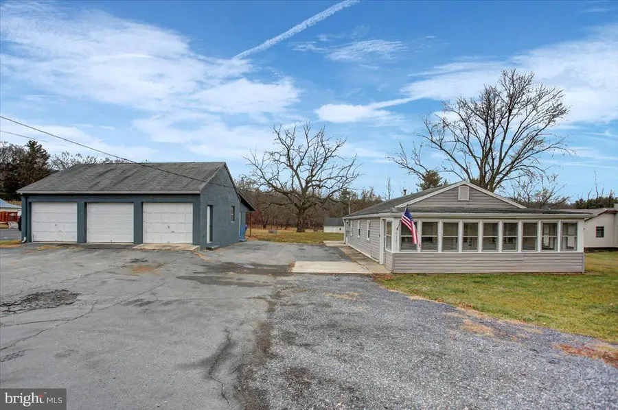 930 Coldspring Road, Fayetteville, PA 17222 - Image #3