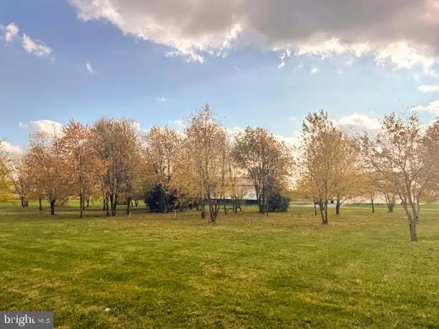 6108 Scarlet Oak Drive, Mercersburg, PA 17236 - #2