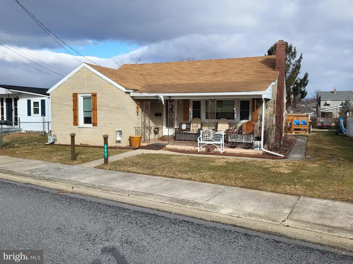 343 E Garfield St, Chambersburg, PA 17201 - Image #1