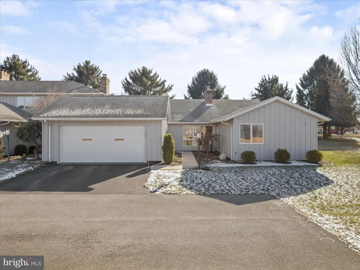 3522 Scotland Rd, Chambersburg, PA 17202 - #1