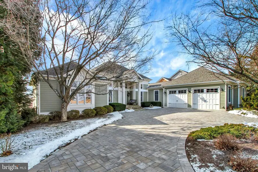 6732 St Annes Dr, Fayetteville, PA 17222 - Image #3